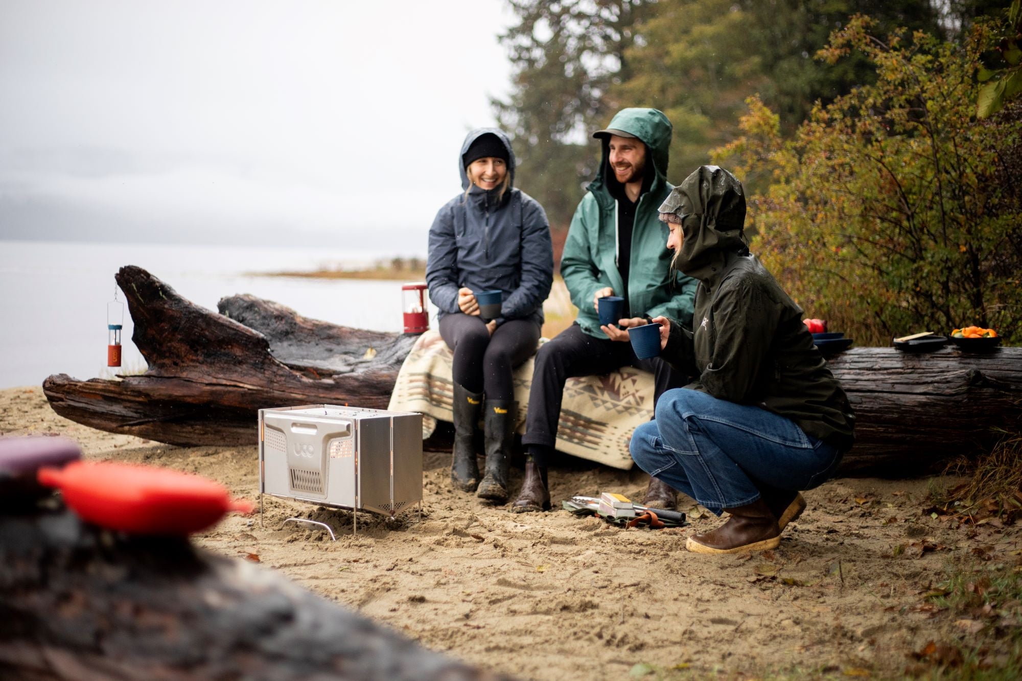 Cozy_PNW_Campfires_UCO_Smokeless_Firepit_and_Grill