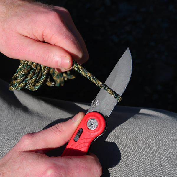 Hannegan™ Crossbar Knife