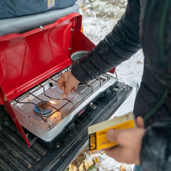 UCO_Long_Burn_Matches_Long_matches_for_lighting_candles_and_fireplaces_safely